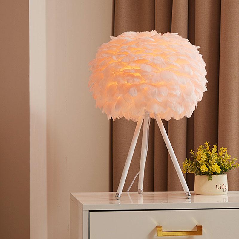 Goose Feather Lamp - Lamps - YALA LIFE