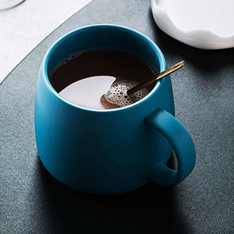 Smooth Bottle Mug - Mugs - YALA LIFE